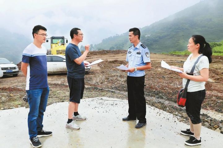 çå¥æ³¢(å³äº)ä¸å¿åç§å±ä¸å®¶ç ç©¶æ ¸æ¡å å·¥åºå°å»ºè®¾äºå®ã