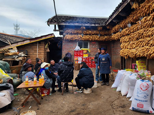 拜年纪：蜕变中的大凉山